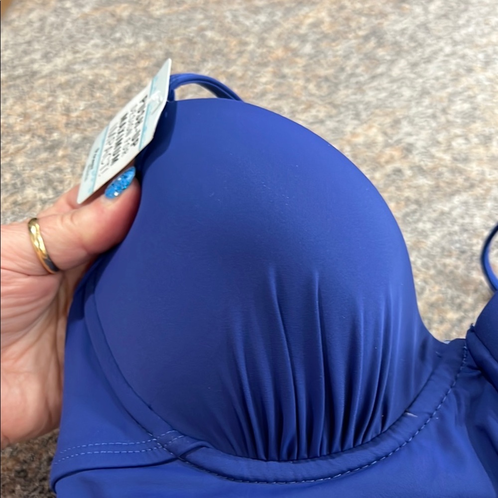 Assets By Spanx Blue One Piece Swimsuit with Sweetheart Neckline size Small - Picture 3 of 9